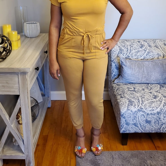 Drawstring Jumpsuit - Picture 3 of 4